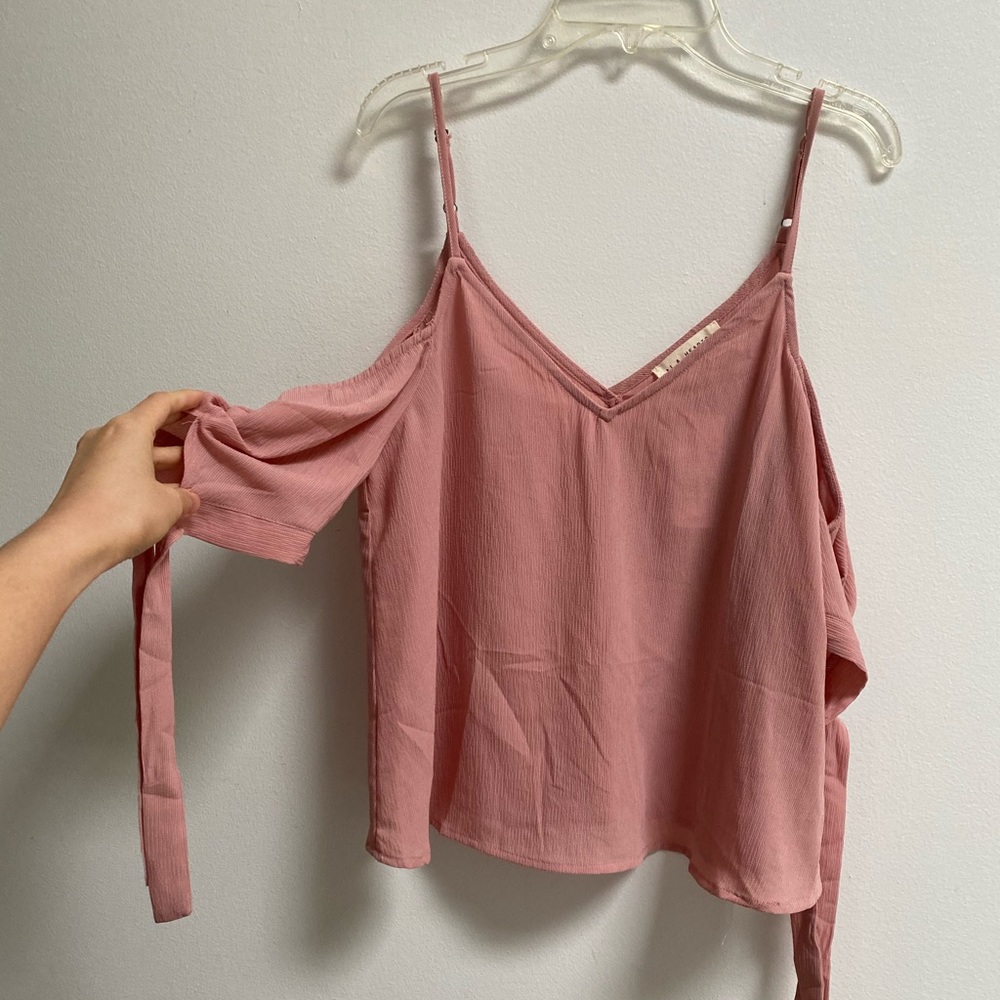 L.A. Hearts Cold Shoulder Tie Sleeveless Top XS